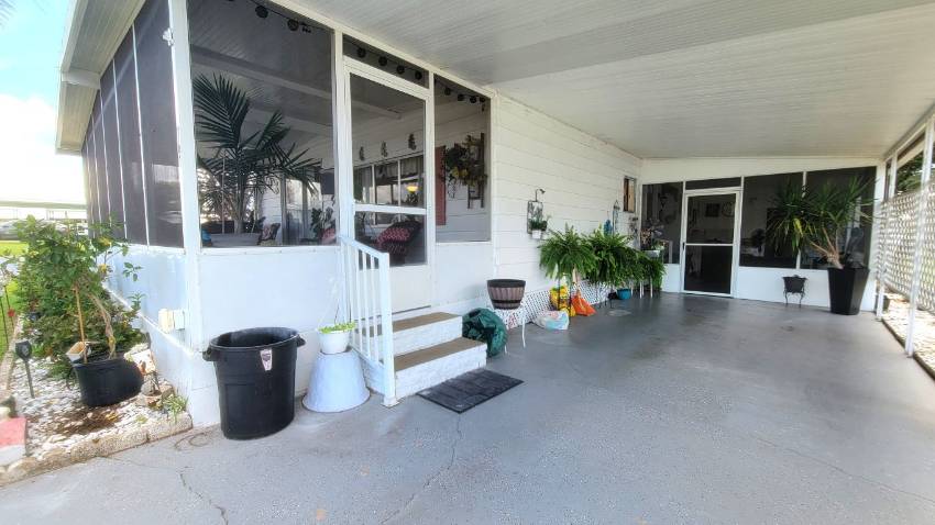 161 Juniper Dr. West a Dundee, FL Mobile or Manufactured Home for Sale